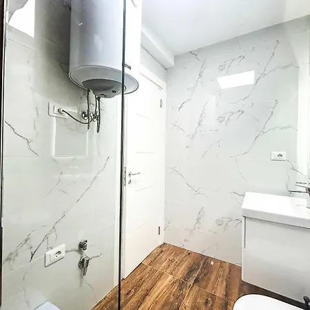 Apartment Shkembi 1262 Golem (Tirana)